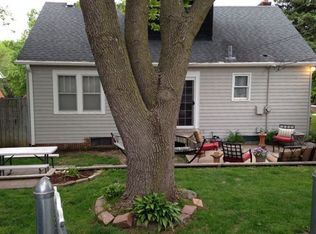 2015 N 51st St, Omaha, NE 68104