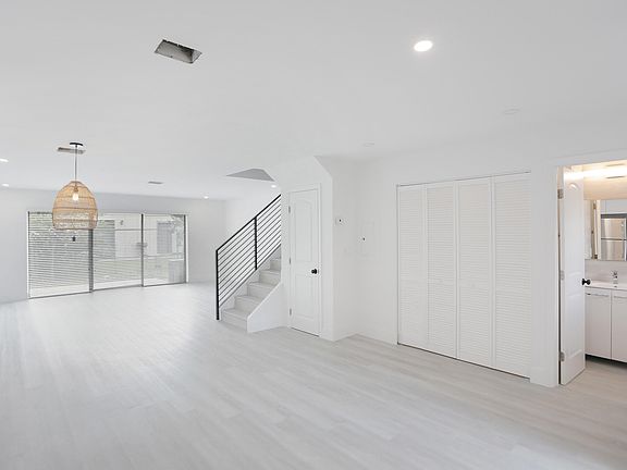 4th image of 4329 NW 115th Ave #4301