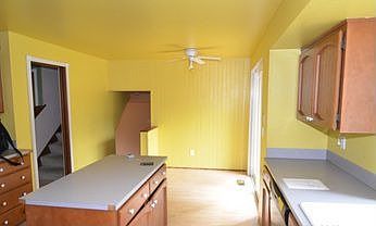 4th image of 3824 107th Pl NE
