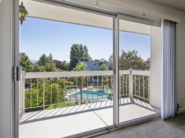 950 Shorepoint Ct APT 307, Alameda, CA 94501