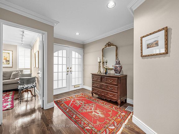 3rd image of 473 Spadina Rd