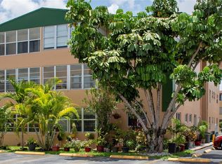 110 Royal Palm Rd APT 319, Hialeah Gardens, FL 33016