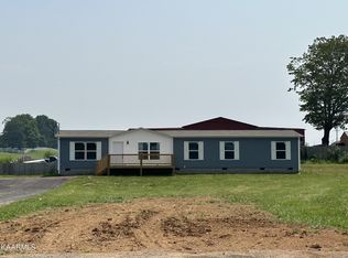 430 Barry Cv, Dandridge, TN 37725