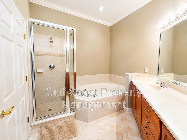 8361 Miramar Way — Photo 11
