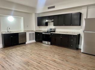 1704 Broad St UNIT 5, Cranston, RI 02905