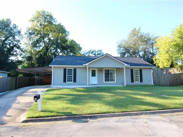 1215 13th St, Phenix City, AL 36867