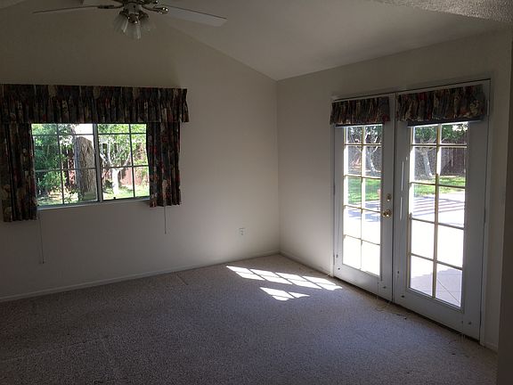 Master BR- patio doors