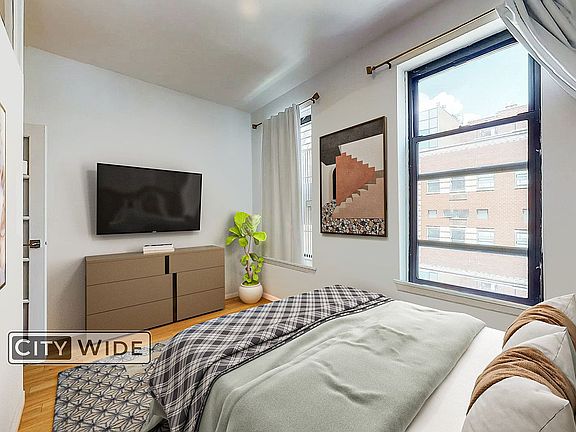3rd image of 342 E 62nd St APT 18