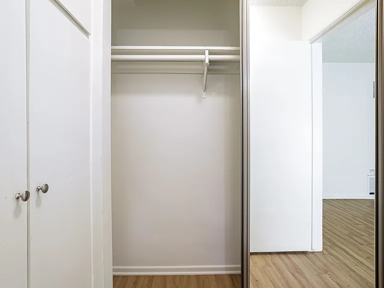 974 Haverford Ave #2 — Photo 15