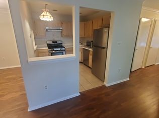 3 Ruby Ct, Franklin Park, NJ 08823