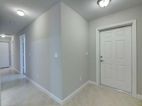 4th image of 1017 SE Odonnell Ln