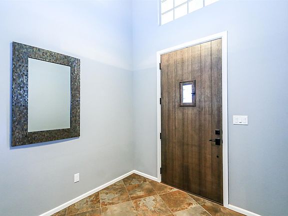 4th image of 10715 Norfolk Ave