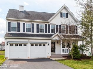 4 Mulberry Ct, Branchburg, NJ 08876