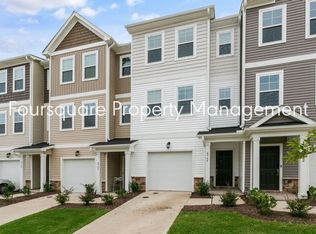 4964 Southern Magnolia Dr, Raleigh, NC 27604