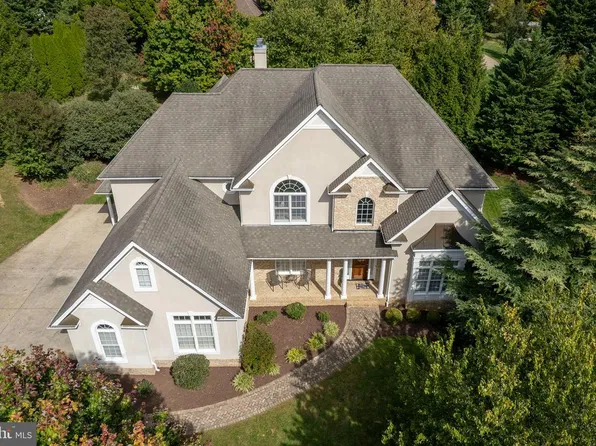1010 Breckinridge Ln, Winchester, VA 22601