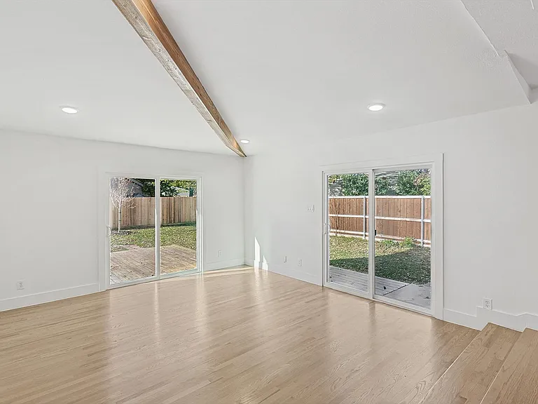 6912 Clemson Dr — Photo 22