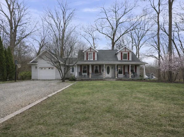 18273 Chickasaw Trl, Culver, IN 46511