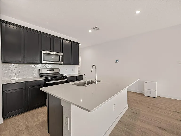 3827 Pierce Place Ln — Photo 16