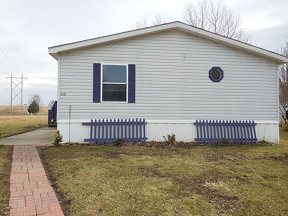 3rd image of 614 Bureau Ct