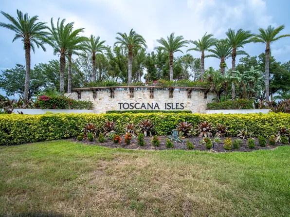 701 Maraviya Blvd, Nokomis, FL 34275