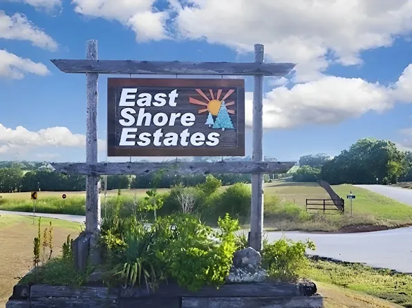 Sunshine Ln, Troup, TX 75789