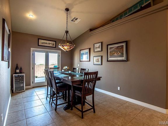 5th image of 2336 Seminole Dr
