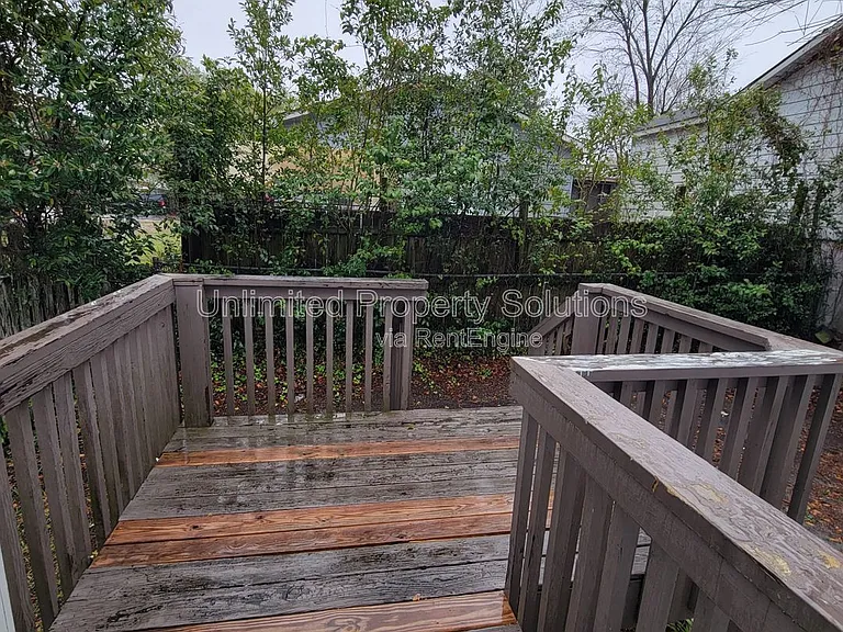 1404 Church St — Photo 18