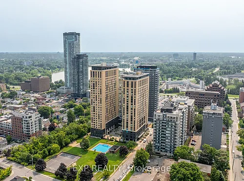 101 Champagne Ave S Photo 1