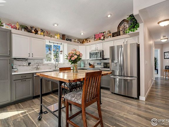 4th image of 4201 Carlyle Ln