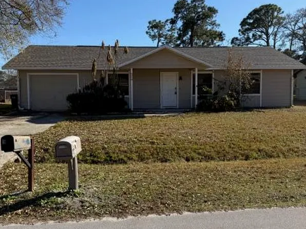 824 Thuringer St NW, Palm Bay, FL 32907