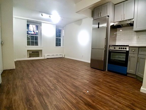 2nd image of 162 E 91st St APT B