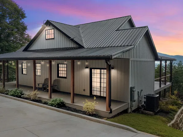 4909 Chilhowee Mountain Trl, Maryville, TN 37803