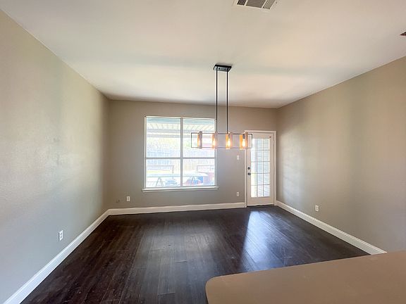 4th image of 6428 Stonewater Bend Trl