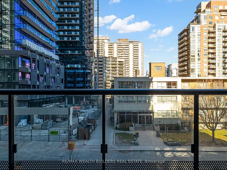 117 Broadway Ave #310 — Photo 12