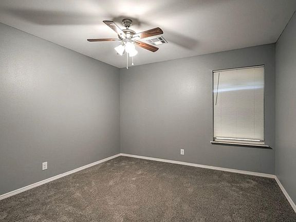 5th image of 4123 W 56th Pl