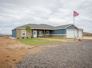 7901 S Billiards Ln, Safford, AZ 85546
