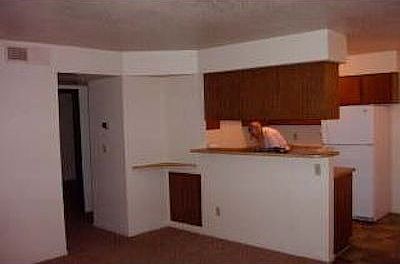 4th image of 4740 Corsaire Ave APT 1