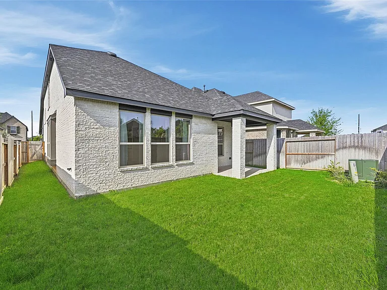 29821 Ellwood Ln — Photo 37
