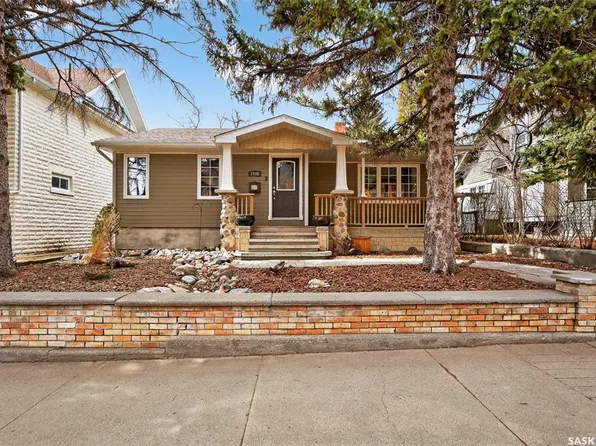 1108 Grafton AVENUE, Moose Jaw, SK S6H 3S5