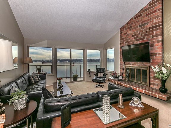 2nd image of 6402 E Side Dr NE APT 3