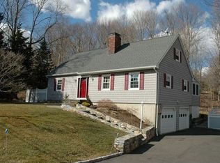 42 Old Farm Rd, New Fairfield, CT 06812