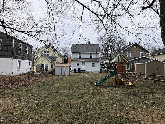 3rd image of 248 S Summit St