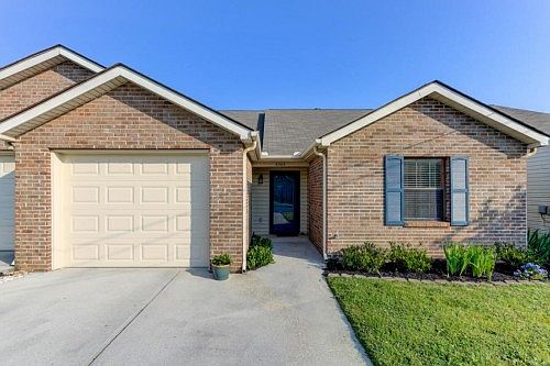 1st image of 8504 Islandic St