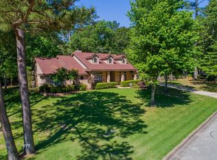 257 Broadmoor Dr, Huntsville, TX 77340