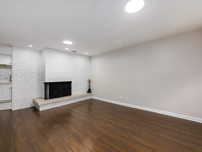 2910 N Halsted St #G — Photo 4
