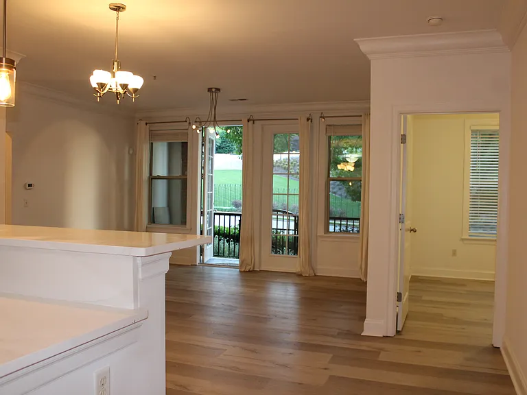 901 Abernathy Rd #2110 — Photo 4