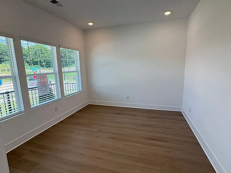 2561 Peaceful Valley Dr #84 — Photo 10