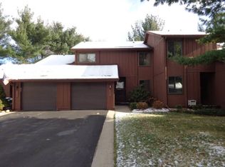 4931 Grandview Cir, Midland, MI 48640