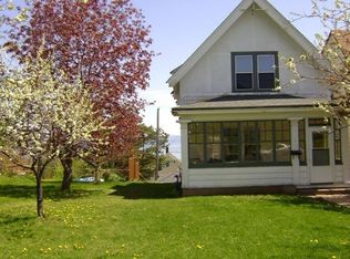 1224 E 8th St, Duluth, MN 55805