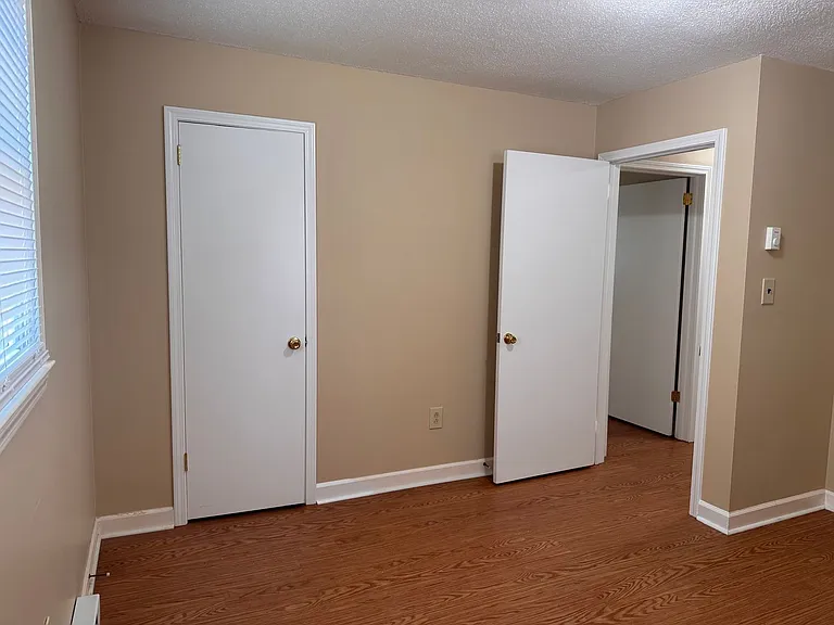 915 Pine Circle Dr — Photo 11